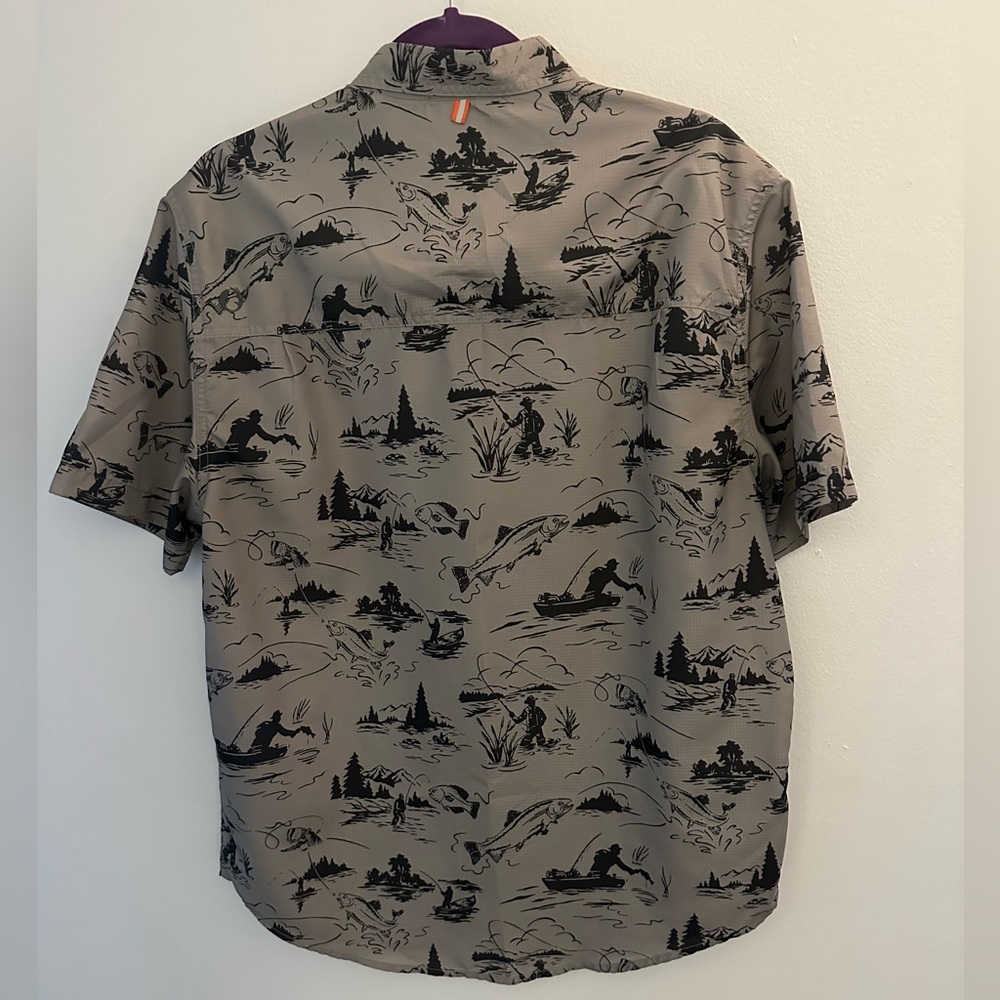 The American outdoorsman fishing shirt - Picture 5 of 8